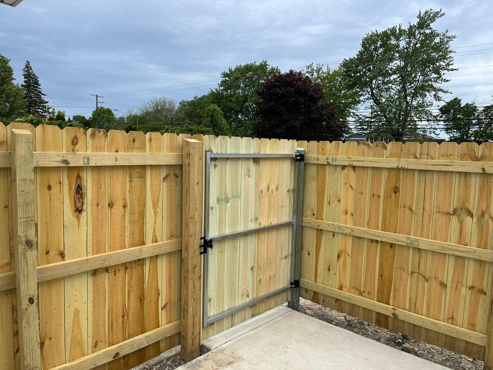 All Photos for Castle Fence and Deck LLC in Medina, OH