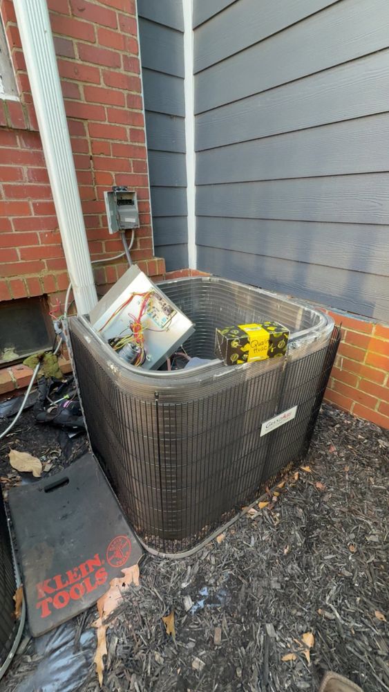 Our HVAC maintenance services ensure optimal performance, helping homeowners avoid costly hvac repair needs. Regular check-ups enhance efficiency, extend equipment lifespan, and provide peace of mind with reliable heating and cooling solutions year-round. for Quality Hvac LLC in Spartanburg, SC