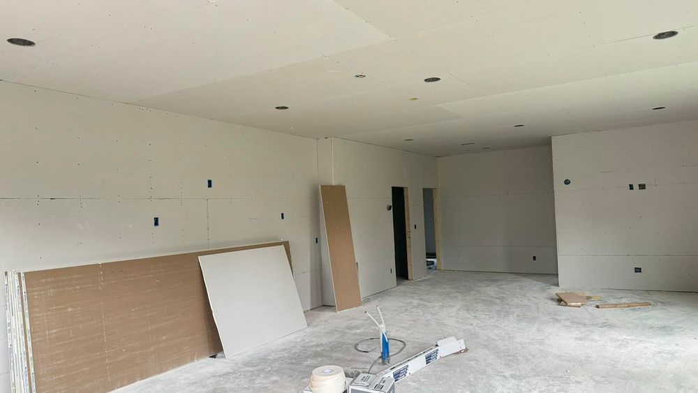 Interior Painting for Cast Premium in Clarksville, TN