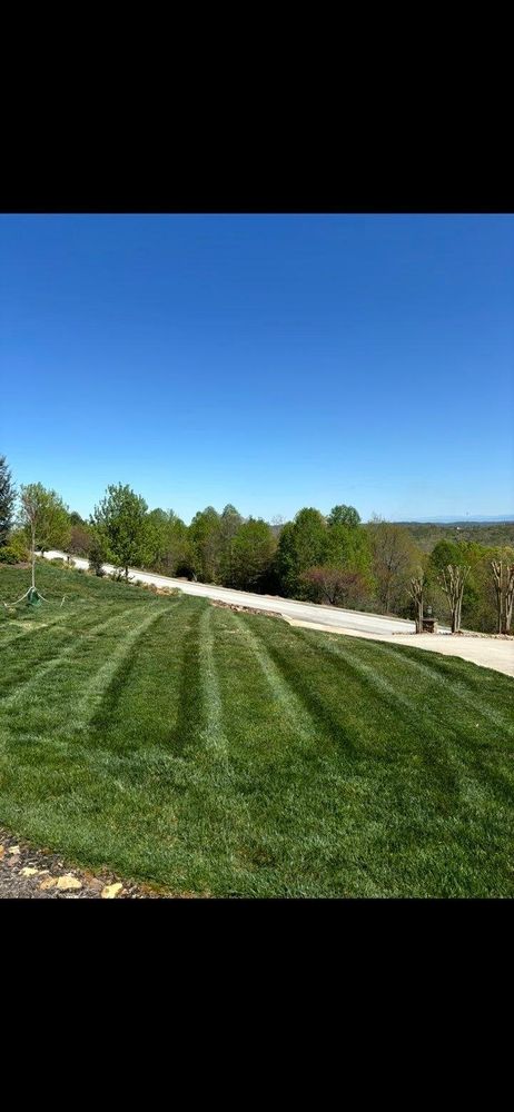 All Photos for East Premier Lawn Care in Kingston, TN