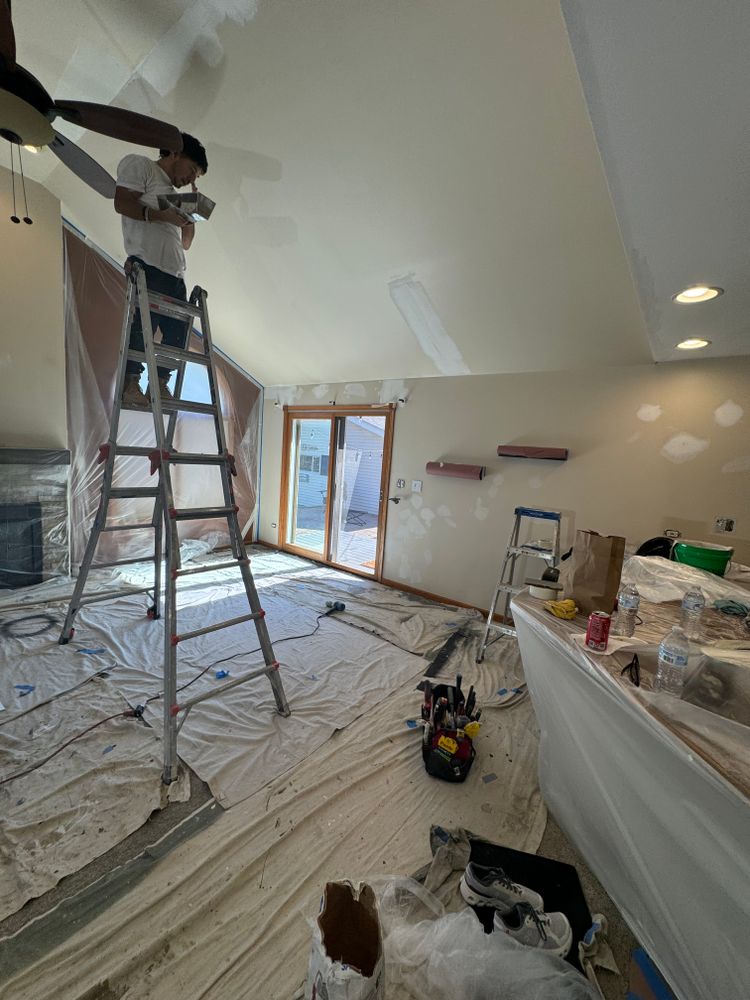 Interior Painting for TL Painting in Joliet, IL