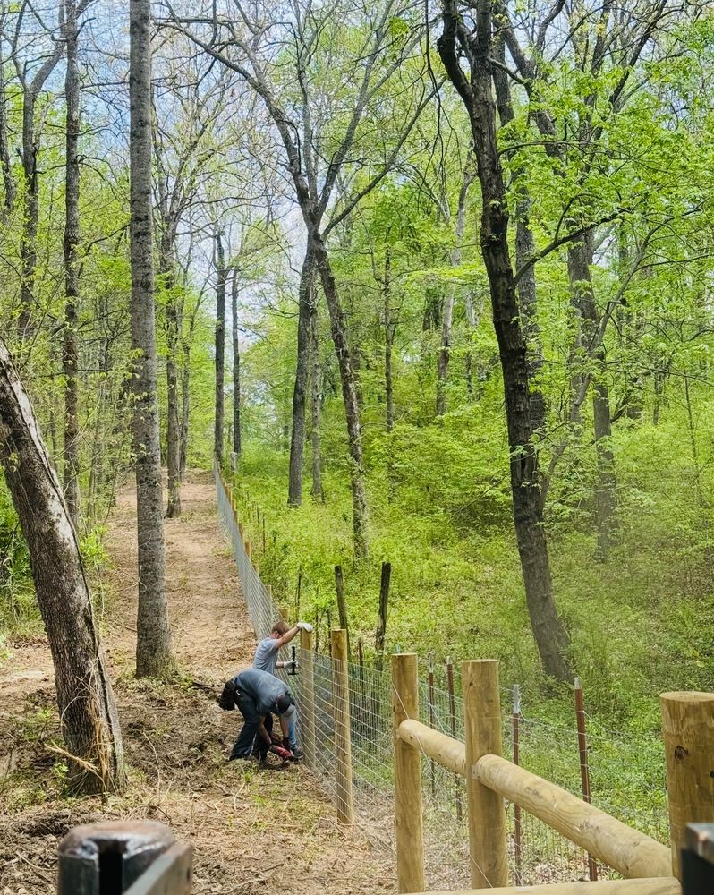 Fences for Ap’s Fencing in McMinnville, TN