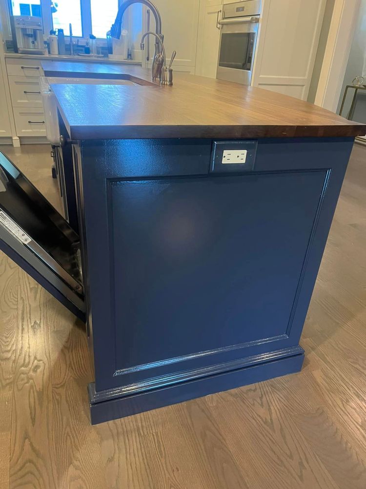 Interior Painting for MCR painting and remodeling LLC in Tucker, GA