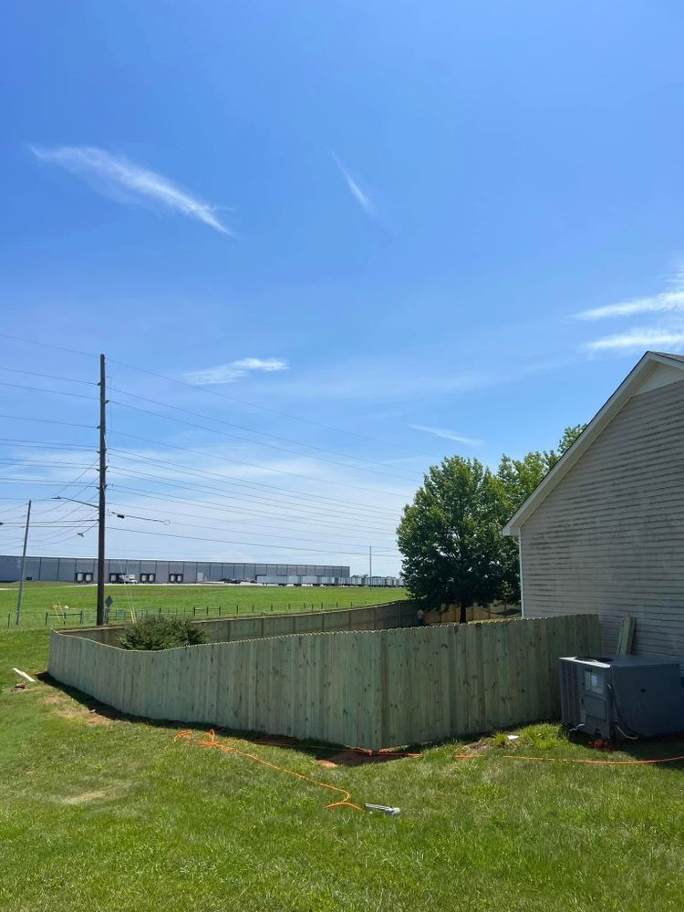 Residential Projects for Decking & Fencing, LLC in Bowling Green, KY