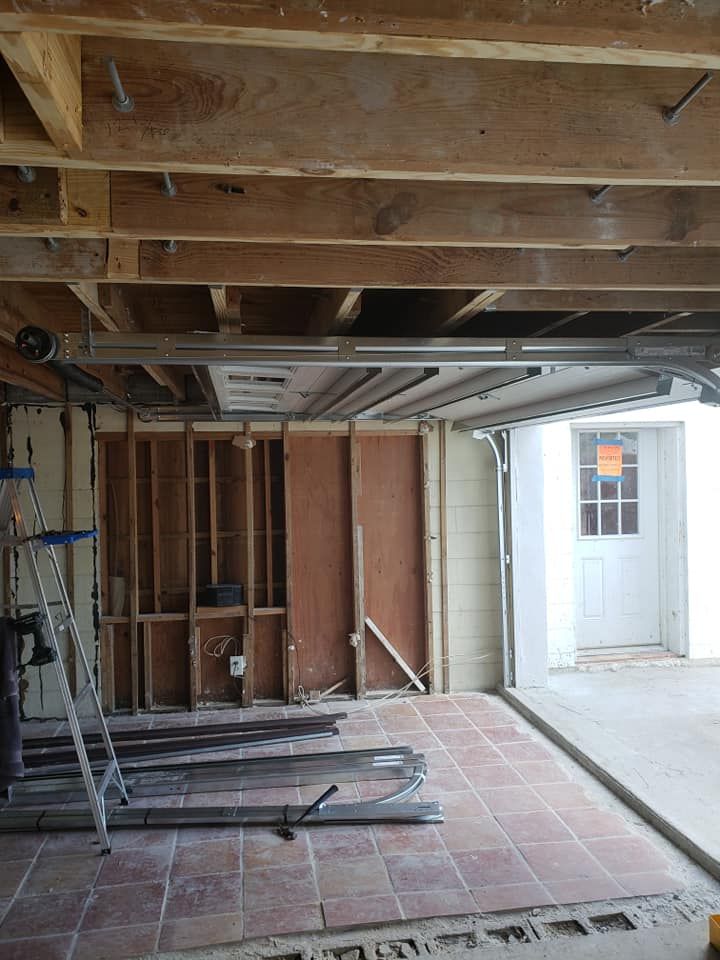Discover the extensive range of services our expert Garage Door Technician team provides. From maintenance to custom installations and repairs—enhance your garage door's performance with us today! for Advantage Garage Doors, LLC in De Leon Springs, FL