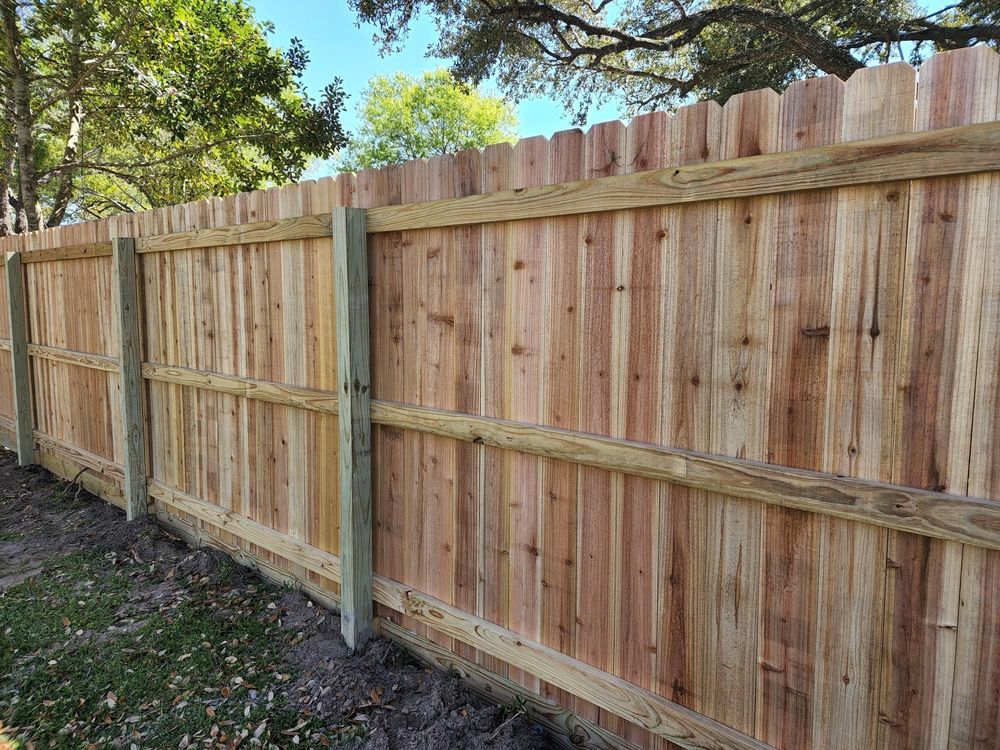 Privacy 3 Rail Cedar Fencing for Pride Of Texas Fence Company in Brookshire, TX