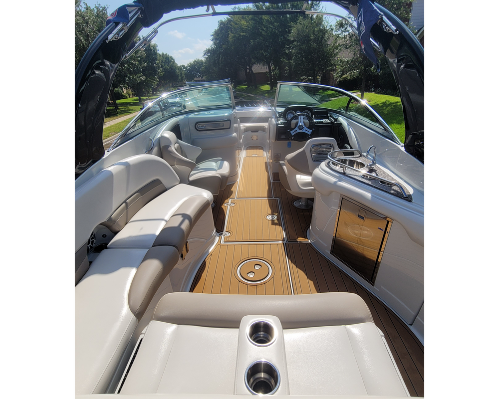 Boat Interiors for L'Finesse Auto/Boat Details in Dallas, TX
