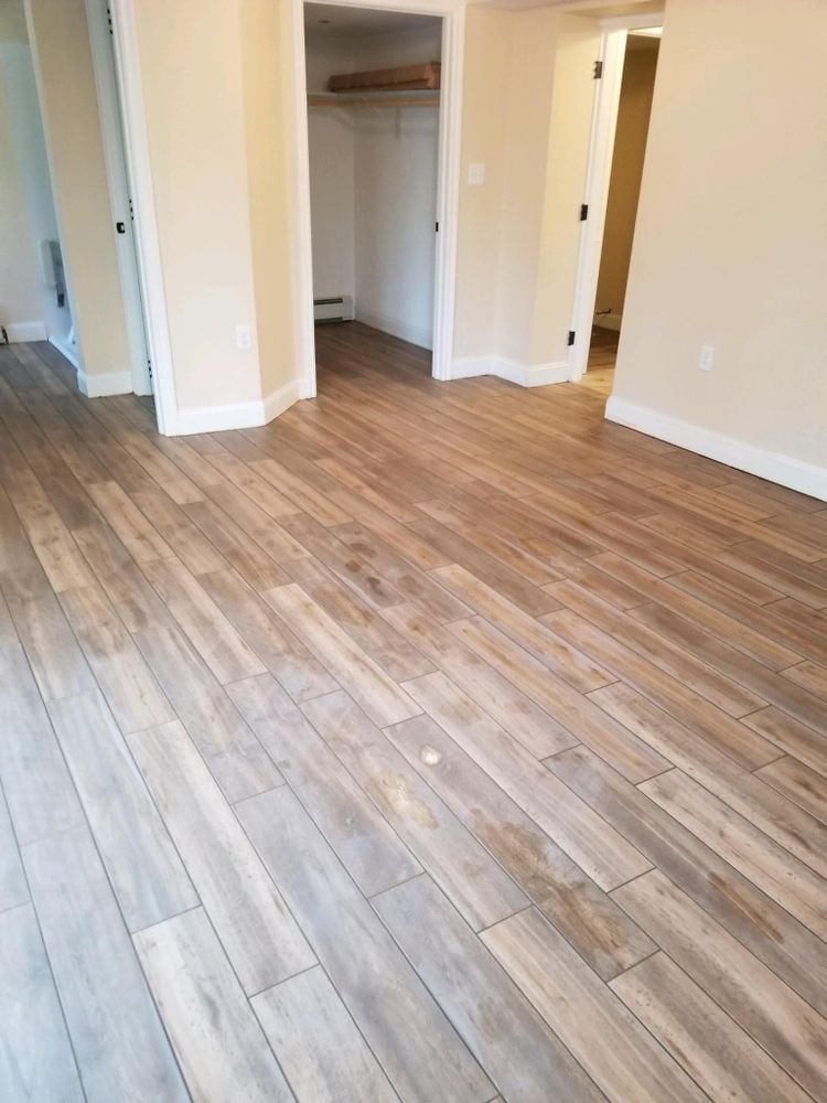 Tiling for VersaTile in Deerfield, NH