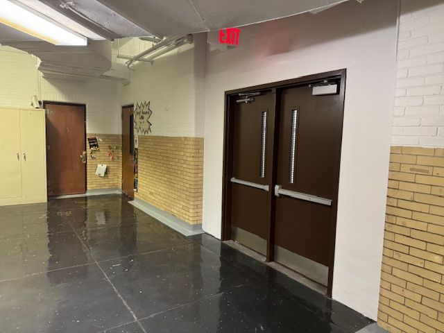 Commercial Painting for Sanders Painting LLC in Brooklawn , NJ