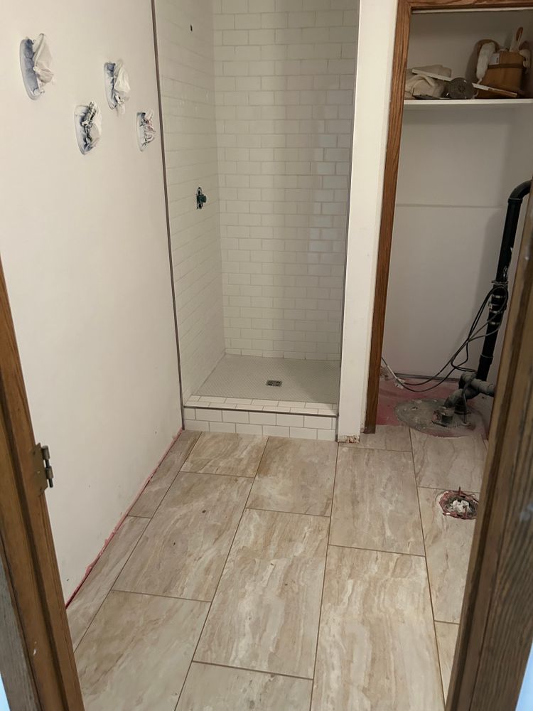 All Photos for Rivers Edge Tiling LLC in Brainerd, MN