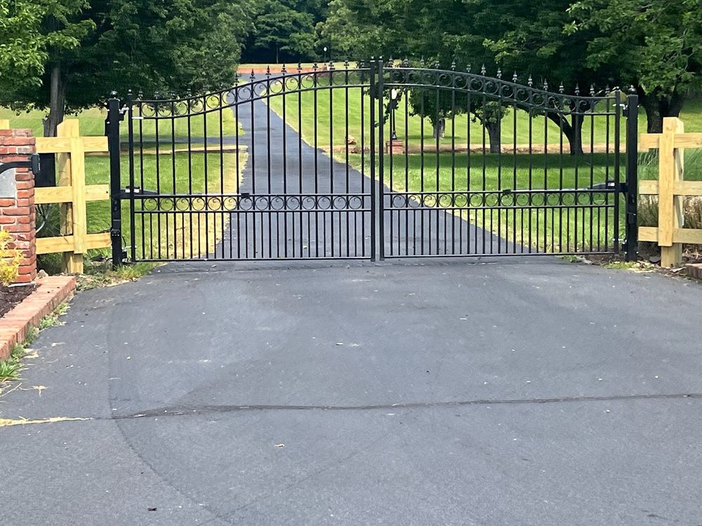 All Photos for B&J Fencing in Harviell, MO