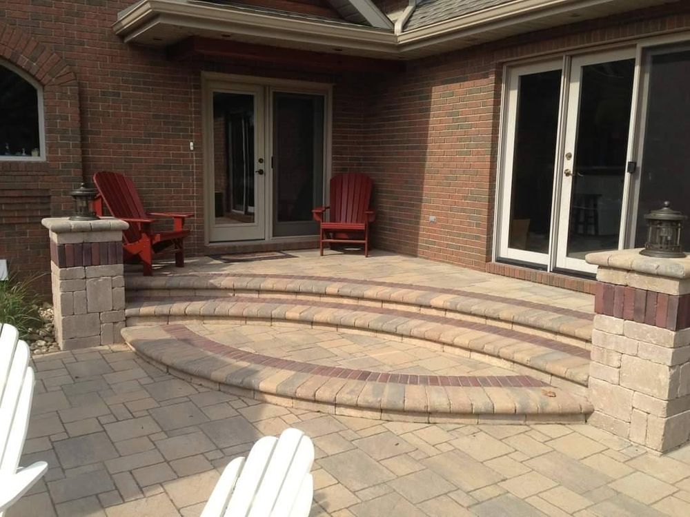 All Photos for Admiring Landscapes in Lancaster, OH