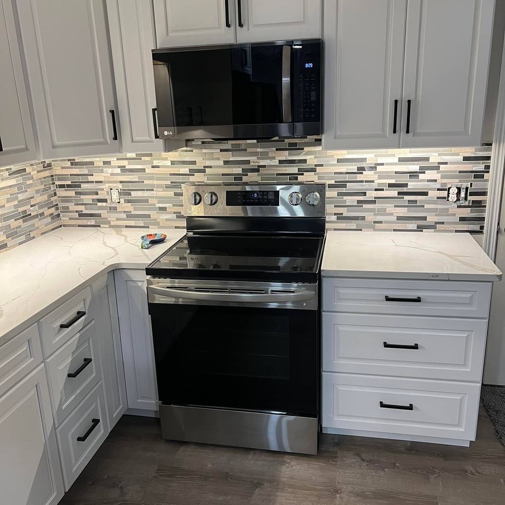 Transform your kitchen into a functional and stylish space with our expert renovation service. From custom cabinets to modern appliances, we'll bring your dream kitchen to life with quality craftsmanship. for Mirror Image Home Repair & Remodeling Services in Bangor, MI