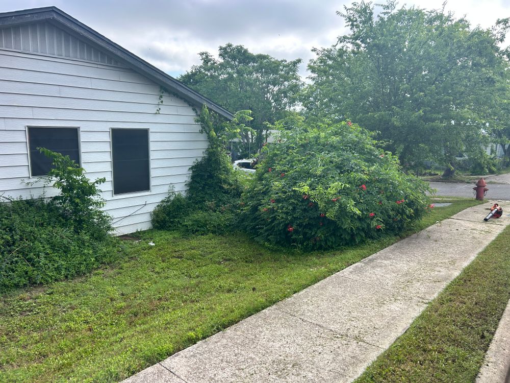 All Photos for D’s Lawncare in Killeen, TX