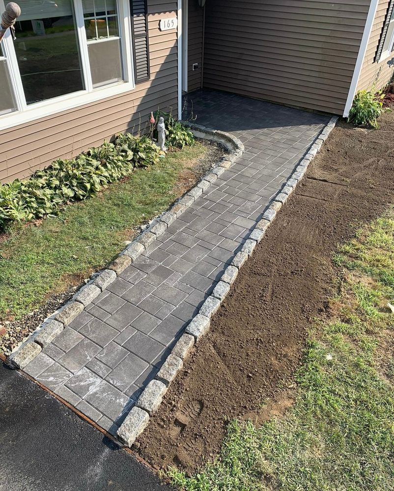 Landscaping for Hennessey Landscaping LLC in Oxford,  CT 