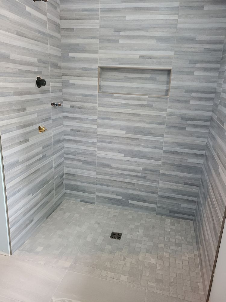 Custom Tile Showers for VersaTile in Deerfield, NH