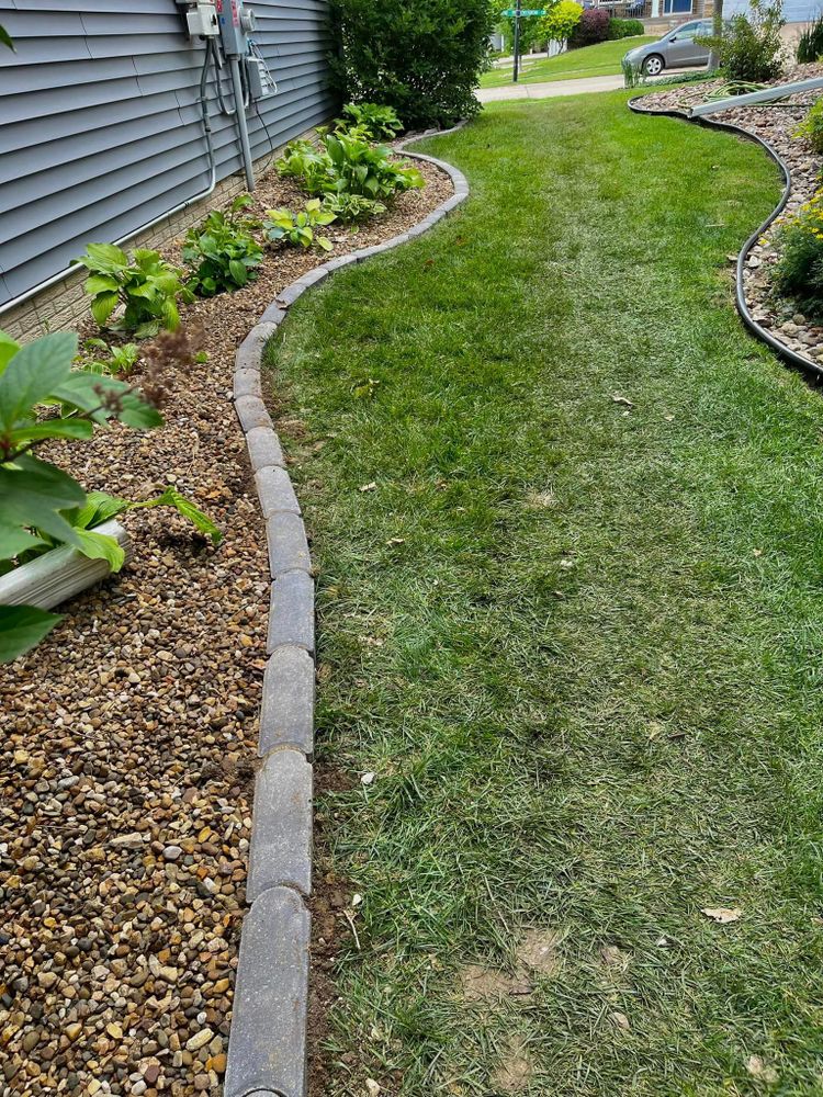 All Photos for Weeds Lawn Care & Landscaping LLC  in Hiawatha, IA