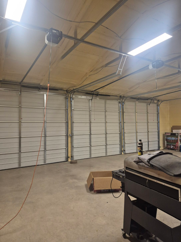 All Photos for Arrowhead Garage Doors in Nevada, TX