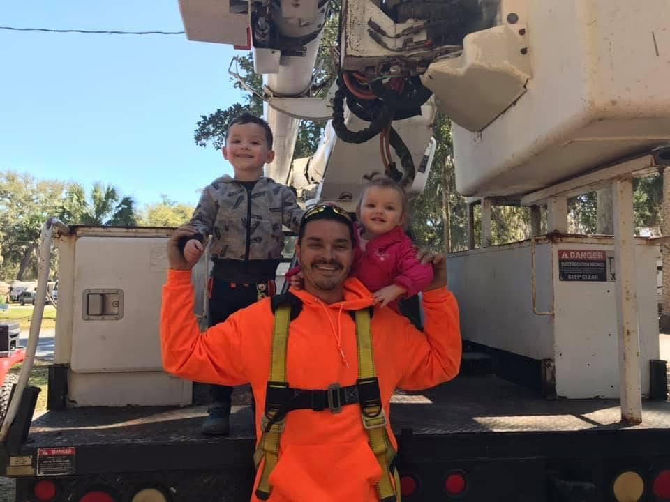 All Photos for Ross Family Tree Service LLC  in Hohenwald, TN