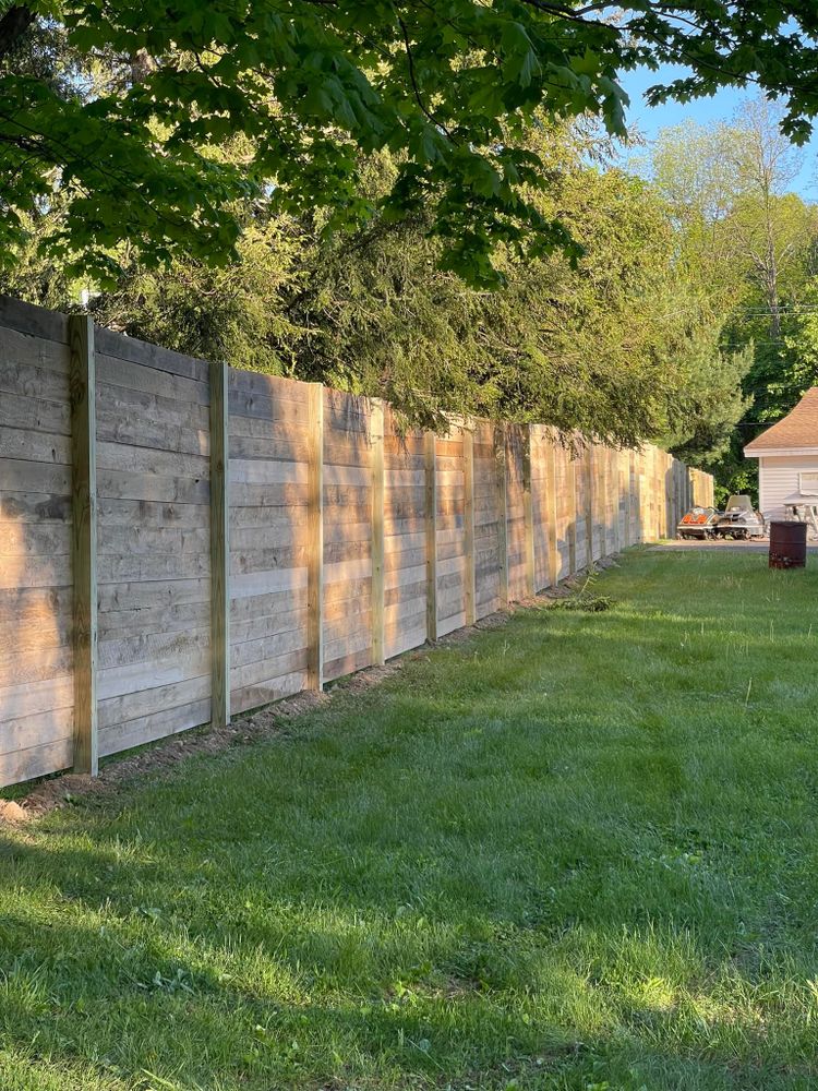 All Photos for Oakwood Fencing  in Hudson, NY 