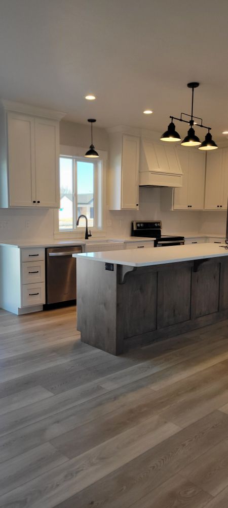 All Photos for Tip Top Tile in Idaho Falls, ID