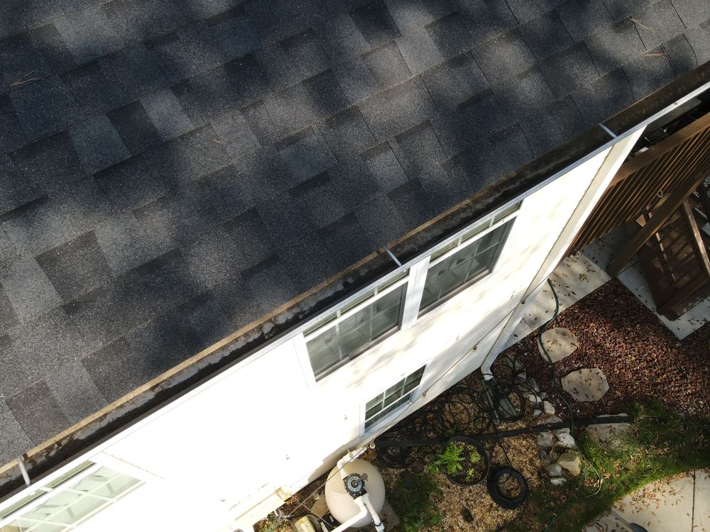 Gutter cleaning for Hydro Hustle in Athens,  GA