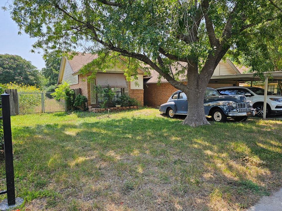 All Photos for Miller Mowing and Maintenance in San Antonio, TX