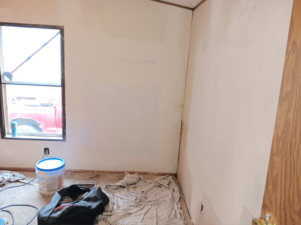 Drywall Patch and Repair for Dead Tree General Contracting in Carbondale, Illinois