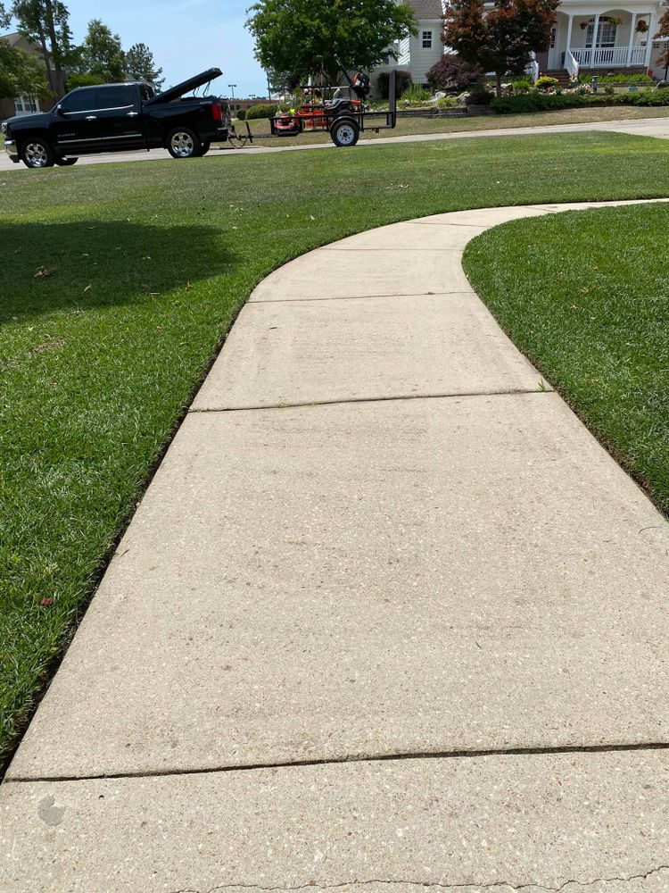 Landscaping for Cutting Edge Lawn Care in Fayetteville, NC