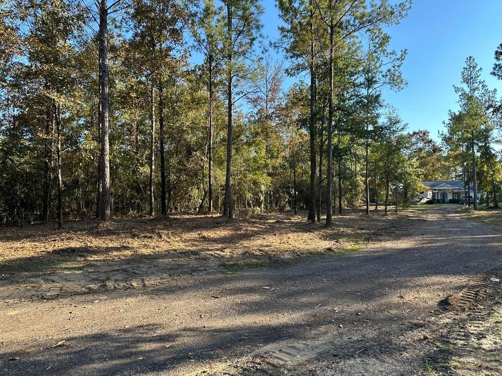 All Photos for White’s Land Maintenance in Milton,, FL