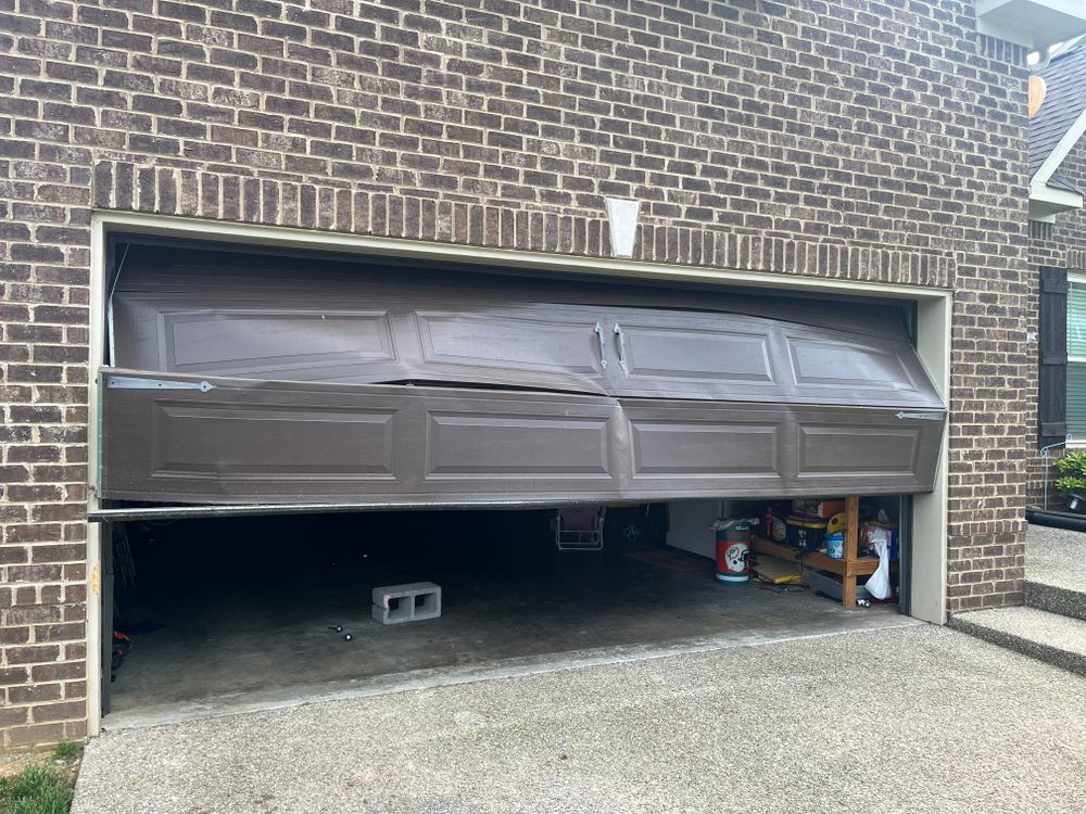 All Photos for Skyward Garage Door in Spring Hill, TN