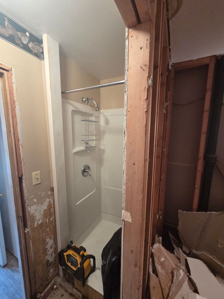 Kitchen Renovation for Redfern Custom Remodeling LLC in Greenville, MI