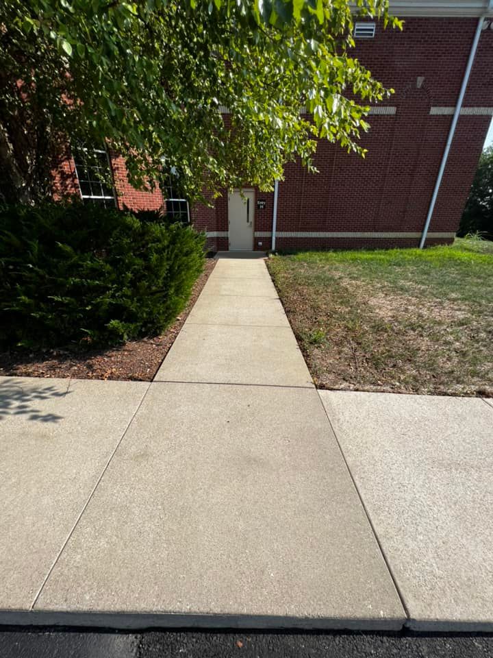 Our Concrete Cleaning service utilizes high-pressure washing techniques to remove dirt, debris, and stains from your driveway, patio, or walkway. We restore the appearance of your concrete surfaces quickly and effectively. for Pressures On LLC  in Bowling Green,  KY