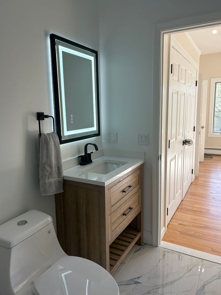 Bathrooms for Laura Mae Properties in Wolcott, CT