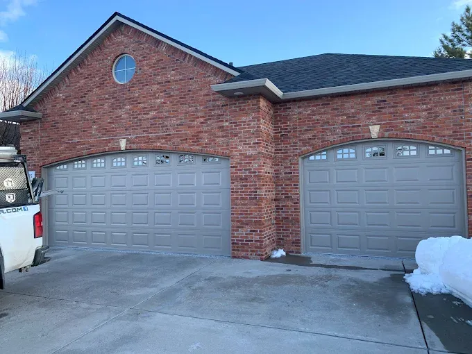 All Photos for 423 Garage Doors in Signal Mountain, Tennessee