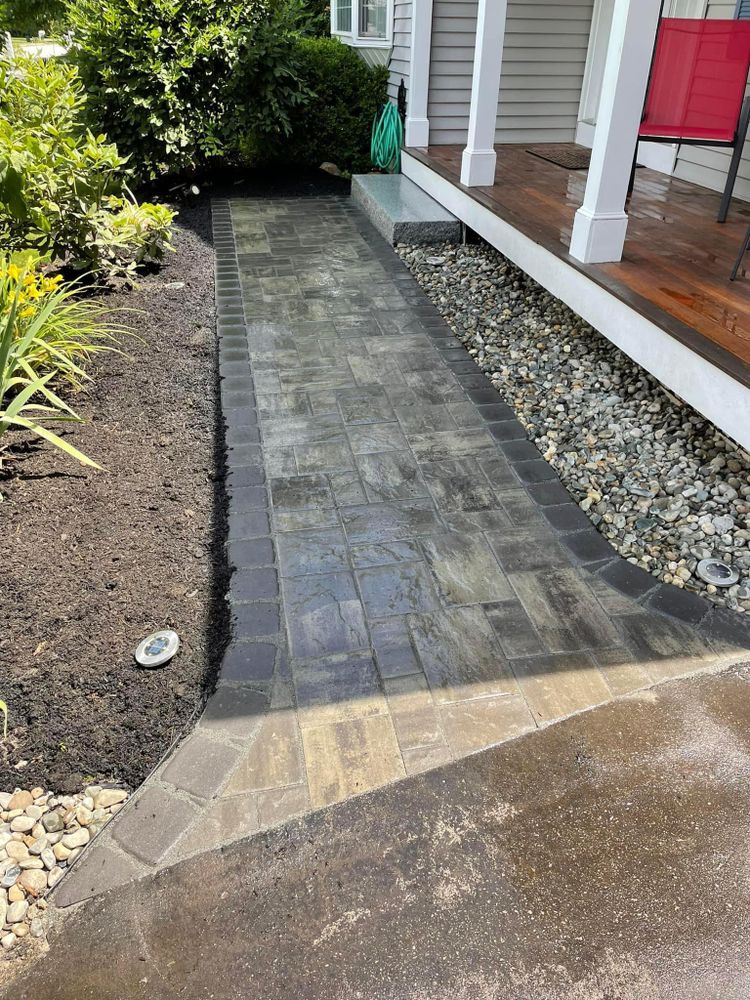 Landscaping for Granite State Walls and Walkways LLC in Concord, NH
