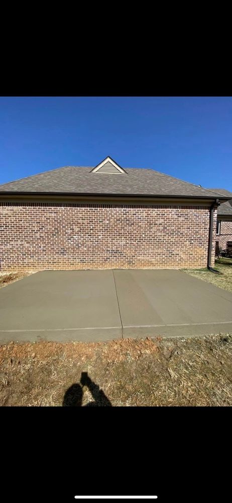Our Brickwork service provides homeowners with expert craftsmanship, offering durable and aesthetically pleasing brick installations for walls, pathways, or structural elements that enhance your home's value and visual appeal. for Sam's Concrete & Masonry in Hernando, MS