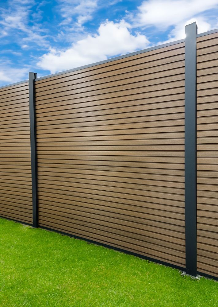 Fences for Zenn Exteriors in Champaign, IL