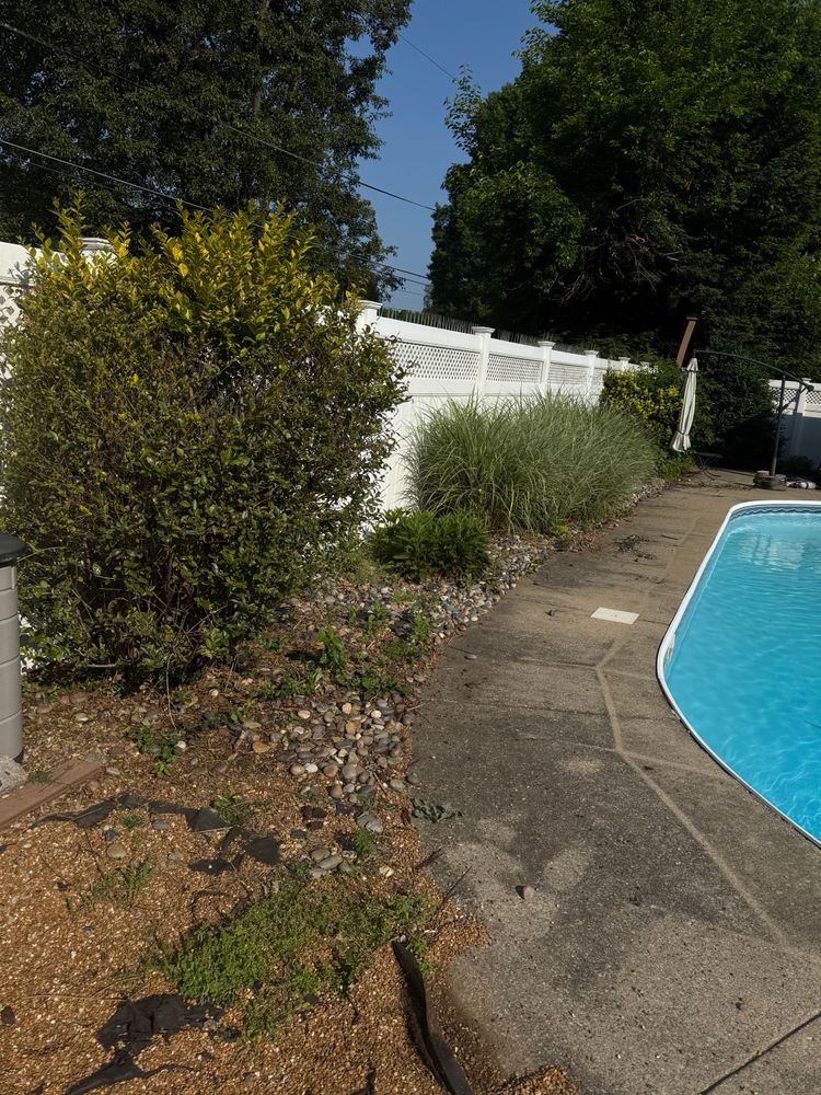 All Photos for Nicholson Lawn Care in Jeffersonville, IN