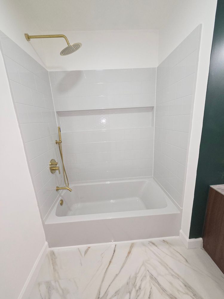 Our expert team provides seamless acrylic shower and freestanding tub installations, enhancing your bathroom's aesthetic and functionality with durable, stylish designs tailored to fit your unique space requirements. for Son of a Journey Remodeling in Dallas, NC