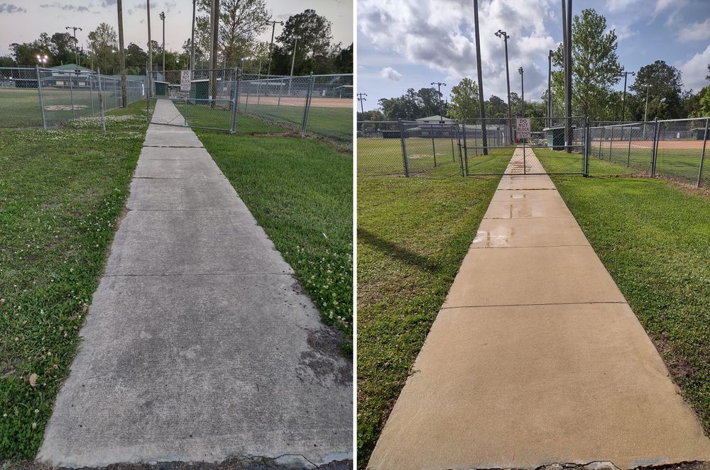 Concrete Cleaning for Exterior Pressure Washing in Jacksonville, FL