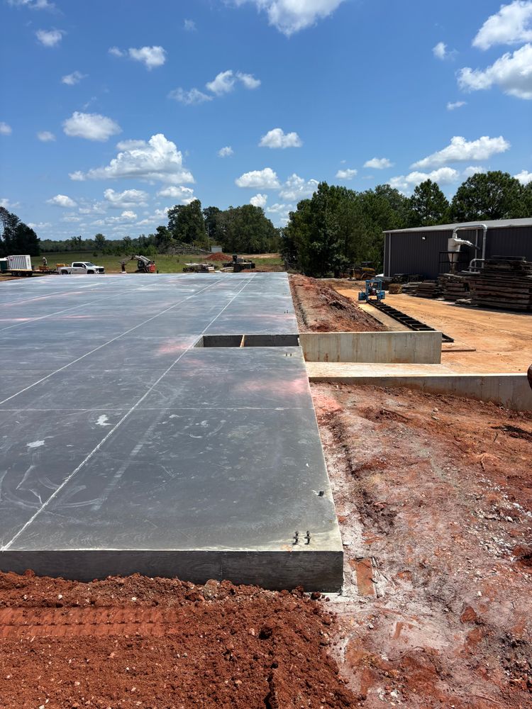 We offer residential and commercial flat work for any project from basement floors, turndown slabs, driveways to large commercial lazer screeded slabs and concrete paving. for Baer & Sons Concrete in Greenwood County, SC