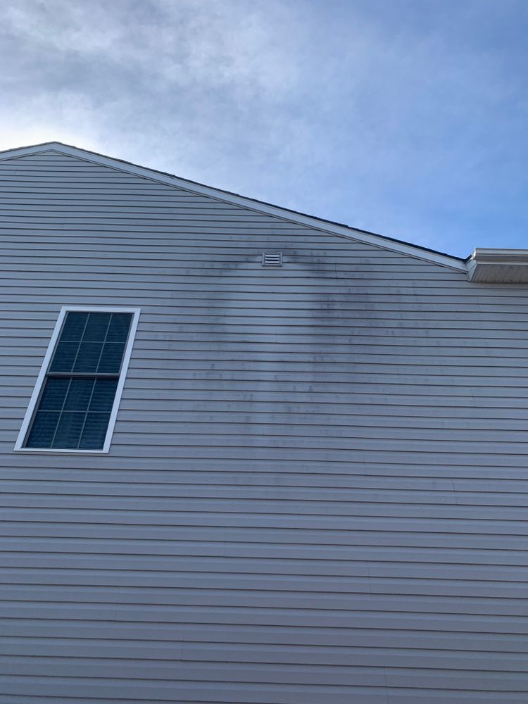 All Photos for Calvert Clean Up, Pressure Washing & Hauling LLC in Pasadena, MD