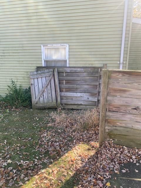 All Photos for Castle Fence & Deck LLC in Euclid, OH