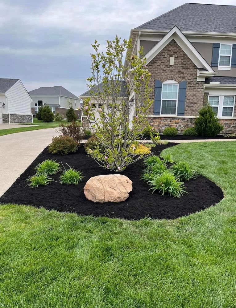 Landscaping for Woolf Outdoor Services in Mason, OH