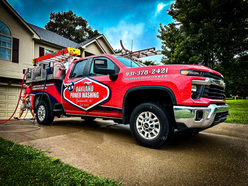 House and Roof Softwash for Oakland Power Washing in Clarksville, TN