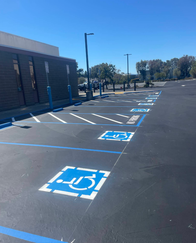 Asphalt and Paving for AGM Paving in Fresno, CA