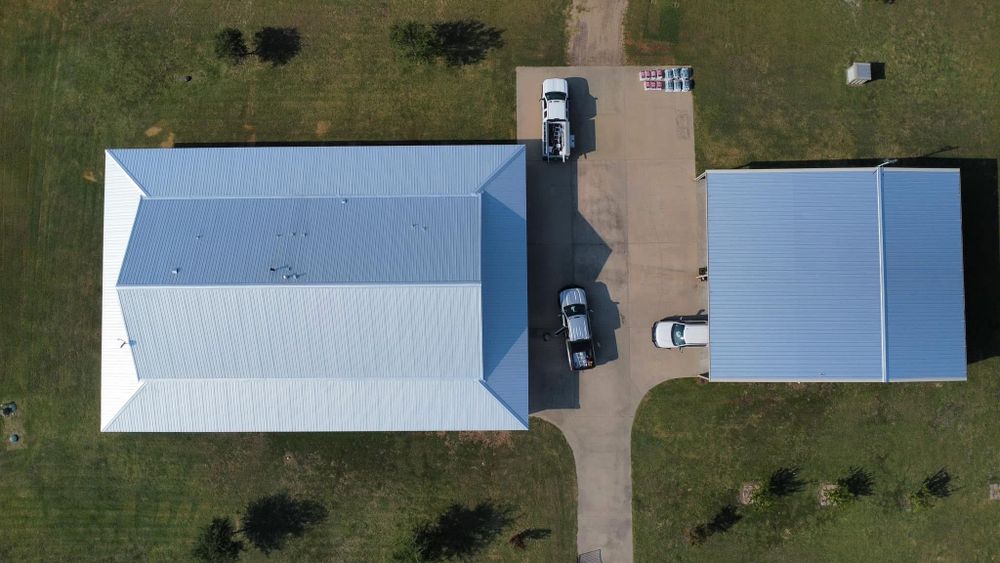 Metal roofs  for Barcenas Roofing & Remodeling in San Saba, TX