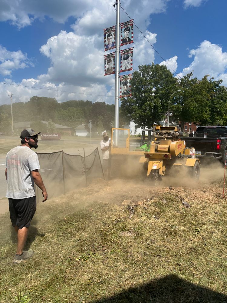 All Photos for J&E Tree & Excavation Services in Sandy, PA