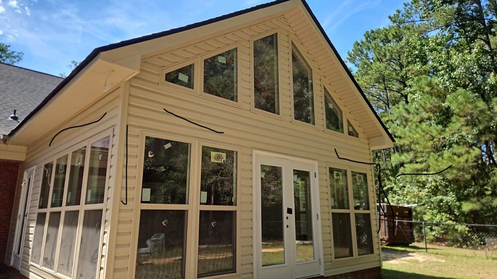 Enhance your home's exterior with our expert vinyl siding house services, offering durability and style. Trust our experienced team to revitalize your property with quality materials and exceptional craftsmanship tailored for homeowners. for E E G Construction in Columbus, GA